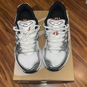 Asics White And Orange